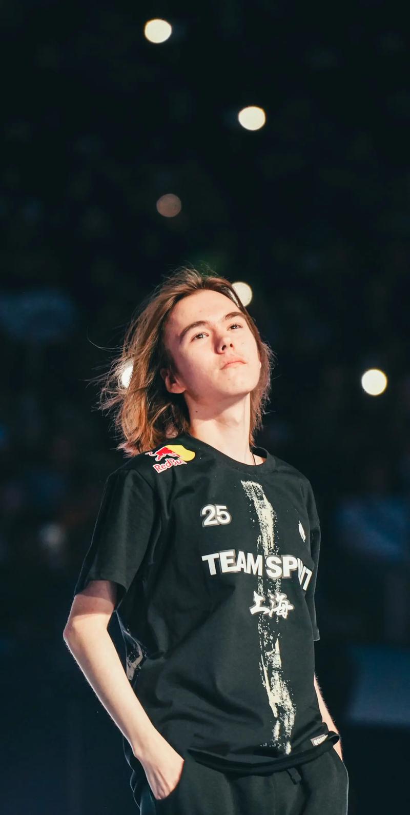 LPL夏季赛W7D1：Yskm首发对位Hery，BLG再战LGD